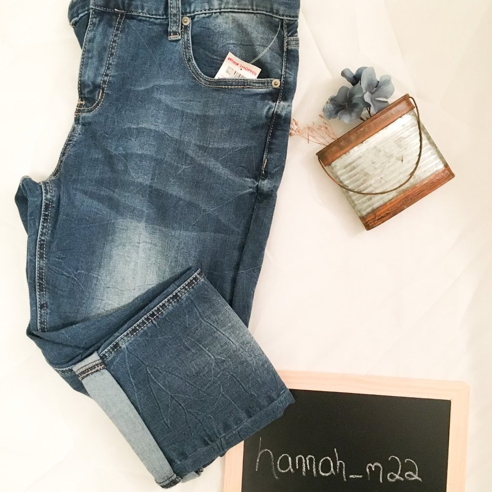 cuffed denim capri jeans
